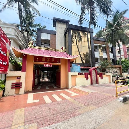 פורי Hotel Lee Garden Near To Blue Flag Beach 500 Mtrs מראה חיצוני תמונה