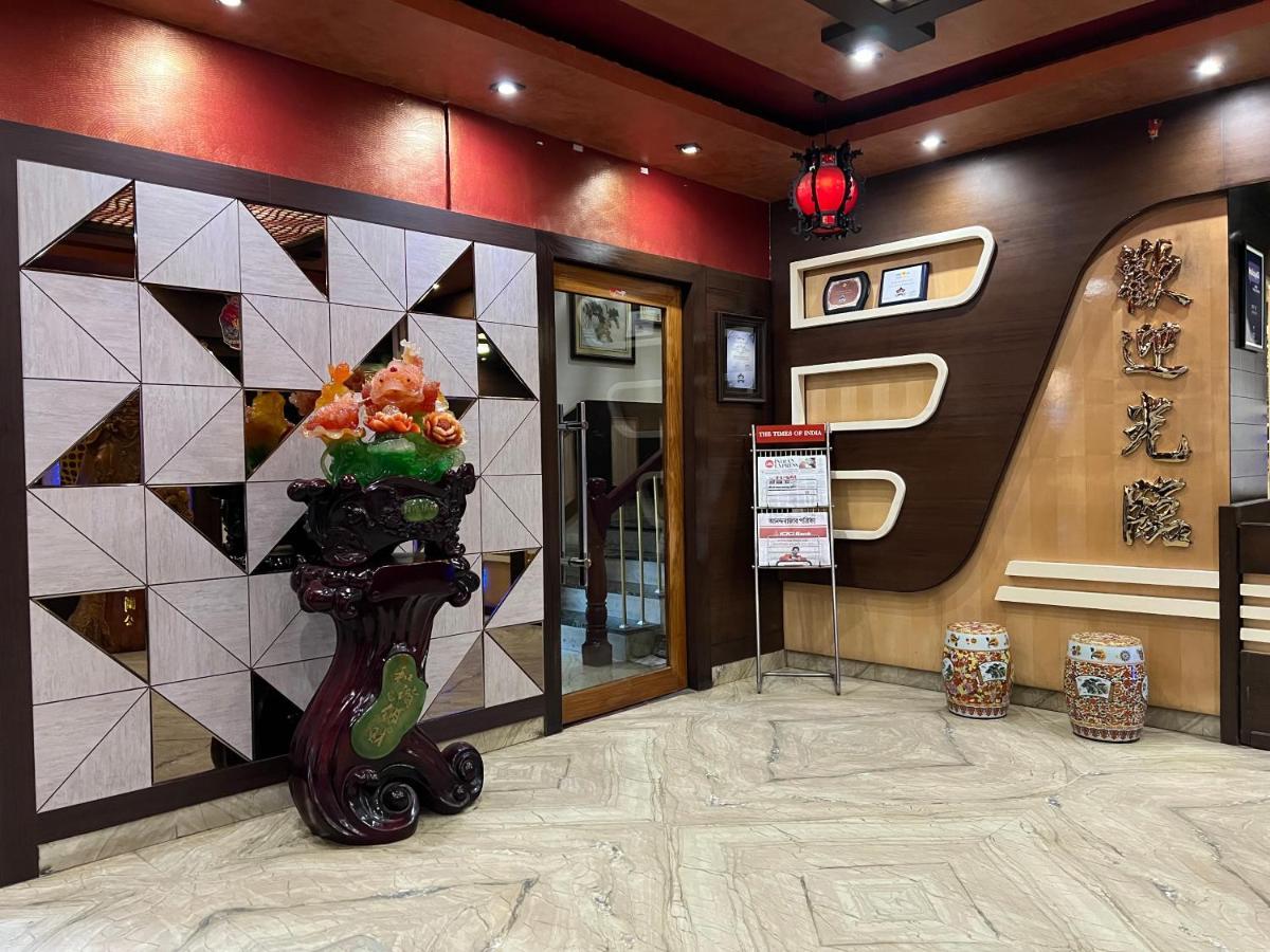 פורי Hotel Lee Garden Near To Blue Flag Beach 500 Mtrs מראה חיצוני תמונה